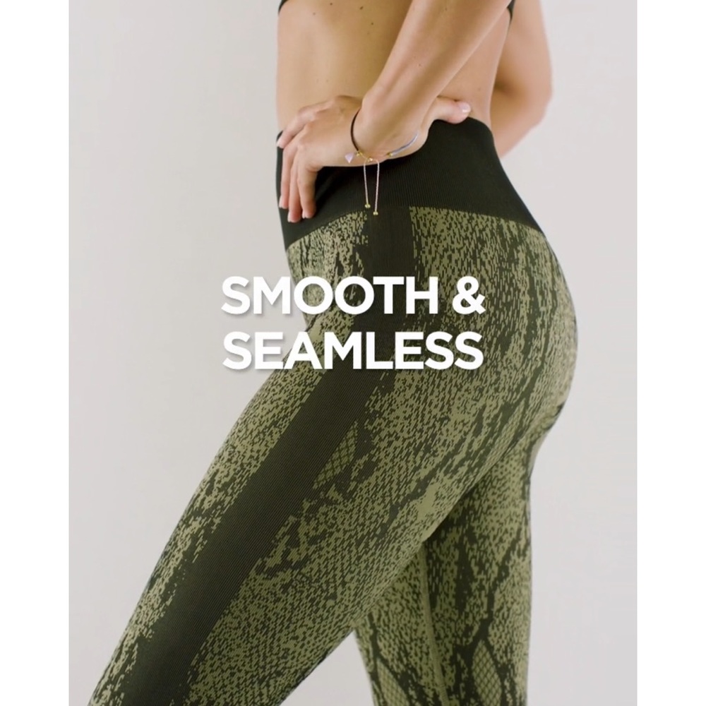 Fabletics Sets - image 7